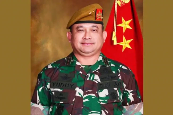 Mayjen TNI Yudhy Chandra...
