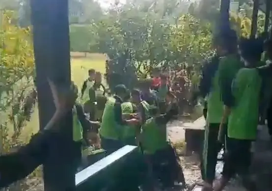 Viral! Puluhan Pelajar...