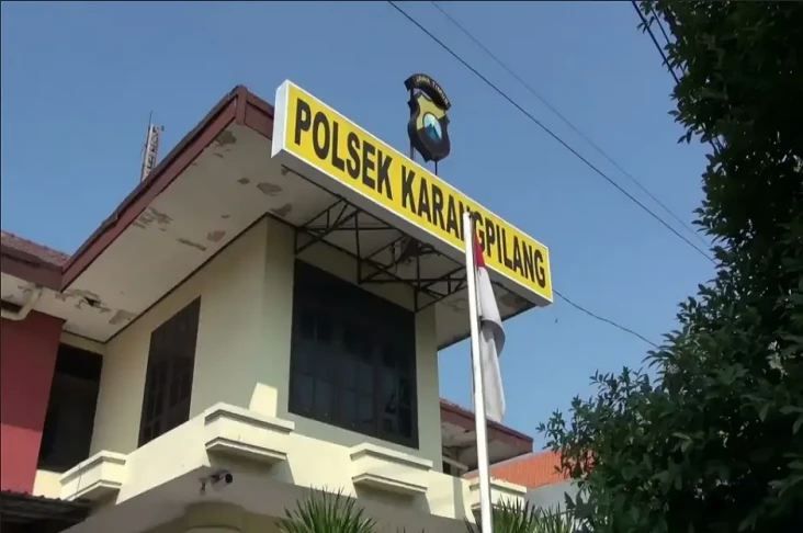 Sadis! Geng Motor di...