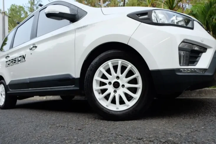 4 Tips Cara Ganti Velg...