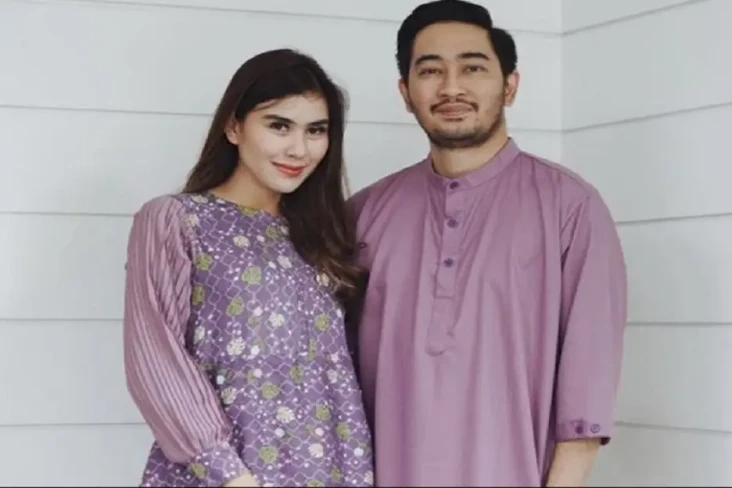 8 Artis yang Langgeng...