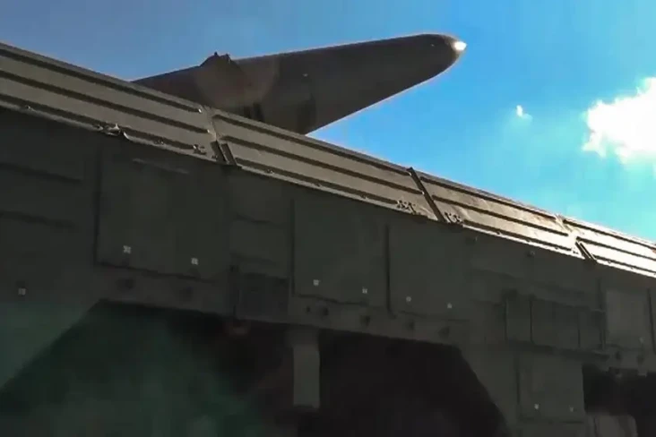 Rusia Mulai Sebar Senjata...