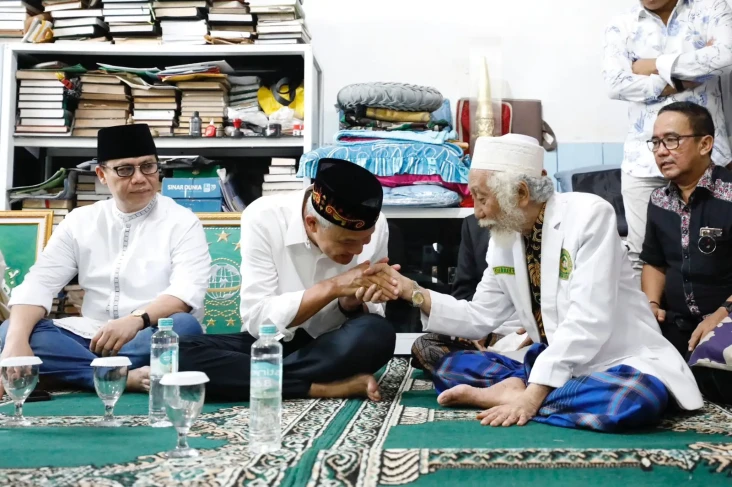 Ganjar Pranowo Sowan...