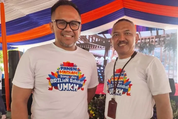 Perkembangan Teknologi...
