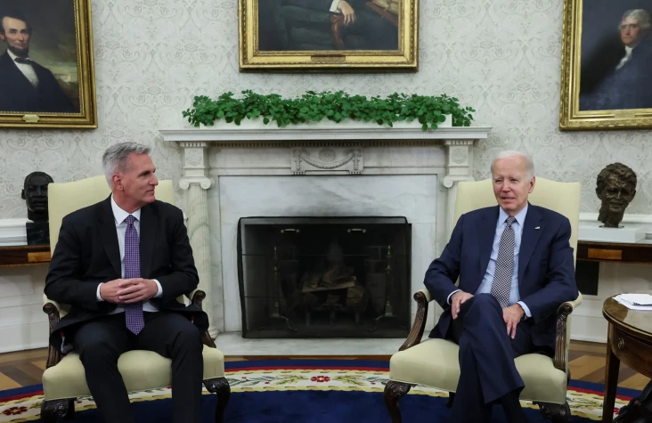 Biden dan DPR Sepakati...