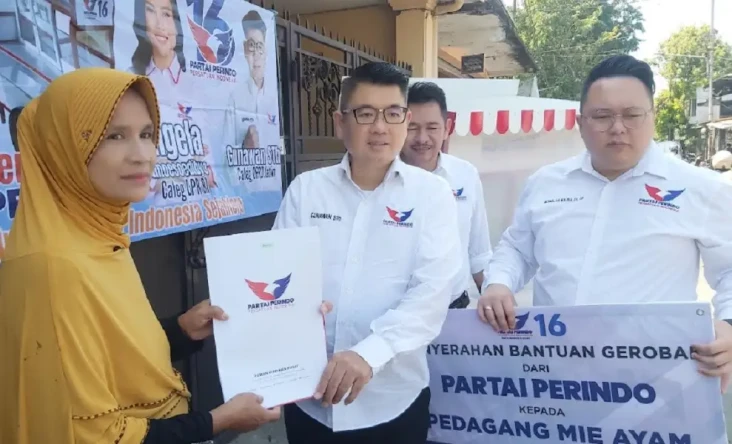 Terima Bantuan Gerobak,...