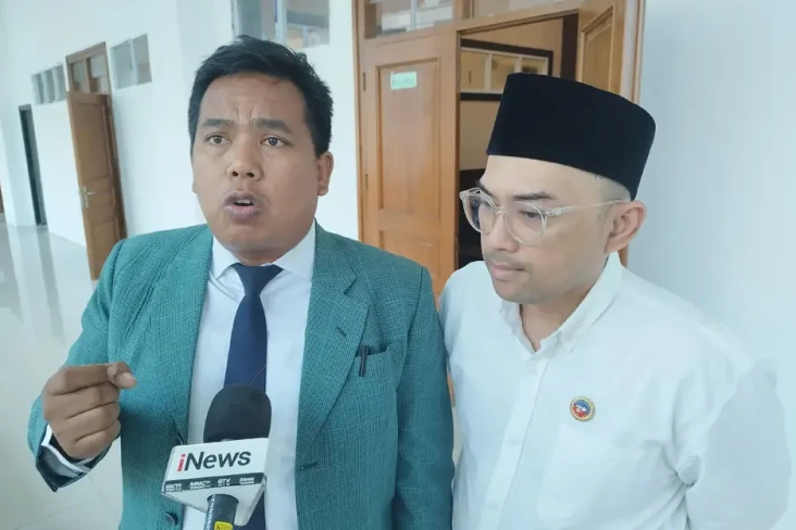 Tak Hanya Hukuman Maksimal,...