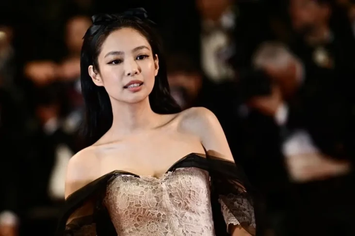 5 Artis Korea yang Hadiri...