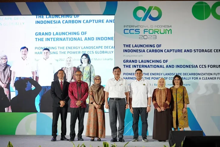 Menko Luhut Dorong Indonesia...