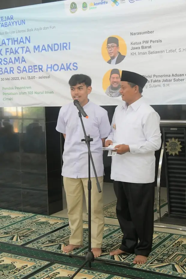 JSH Latih Santri Cek...