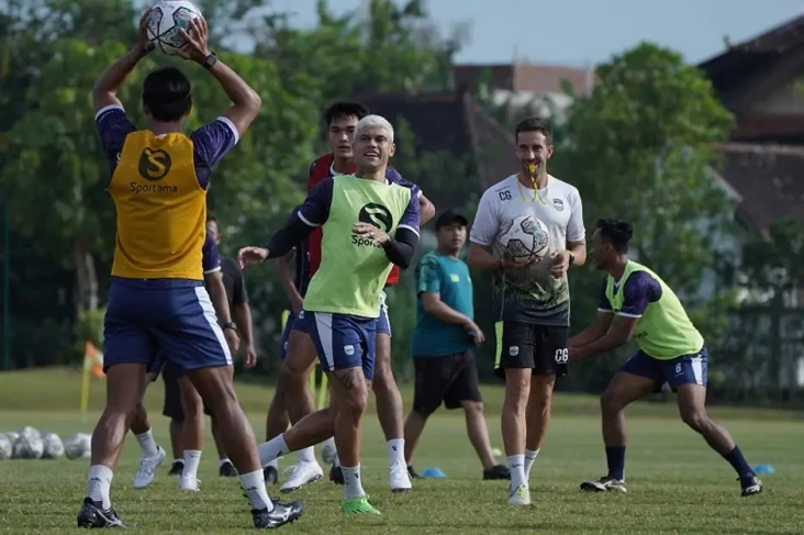 Persib Bandung Matangkan...