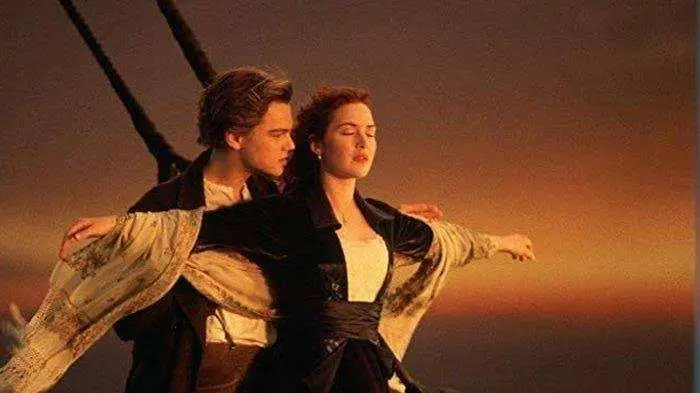 8 Film Hollywood dengan...