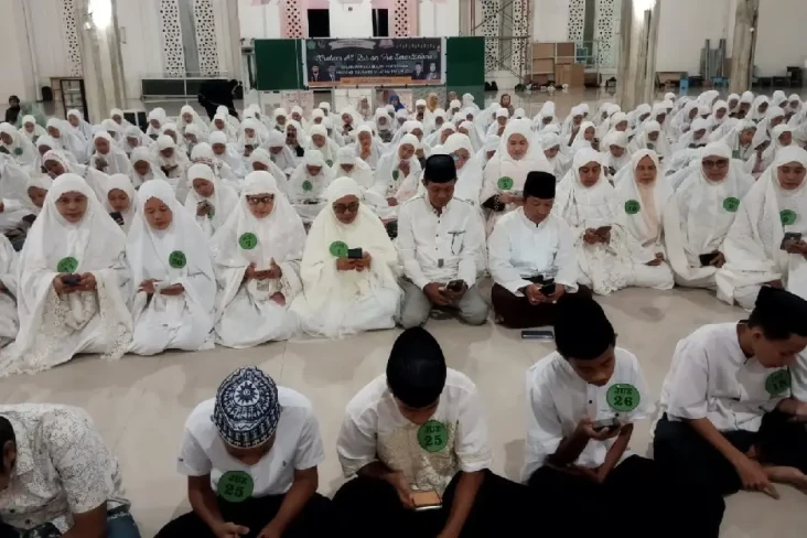 Khataman Qur’an Serempak,...