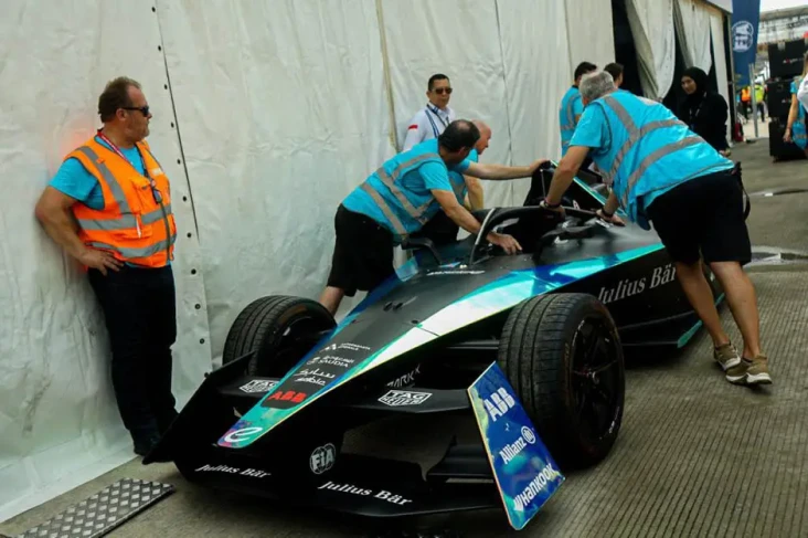 Tiket Formula E Jakarta...