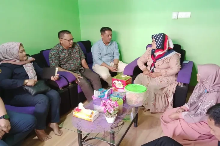 Kabur dari Rumah Majikan...