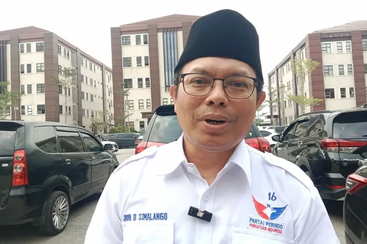 Datangi Polda Jabar,...