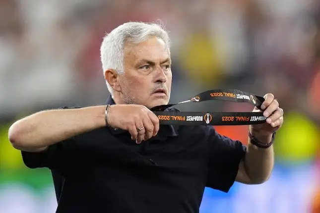 AS Roma Dikalahkan Sevilla,...