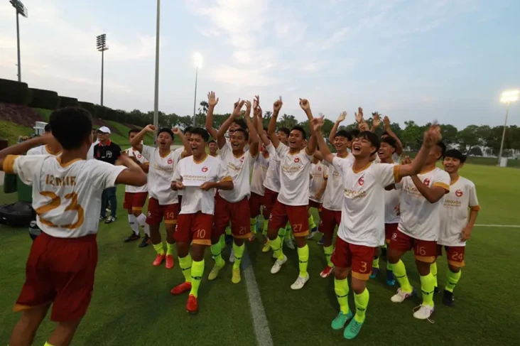 Cek Latihan U-17 Persib...