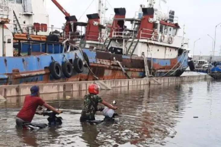 Awas! Banjir Rob Purnama...