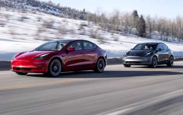 Tesla Kembali Pangkas...