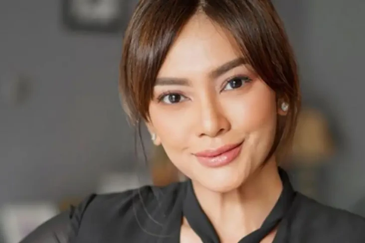 Masayu Anastasia Malu-Malu...