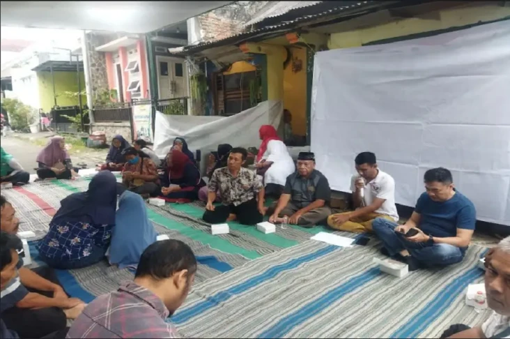 Dengarkan Aspirasi Warga...