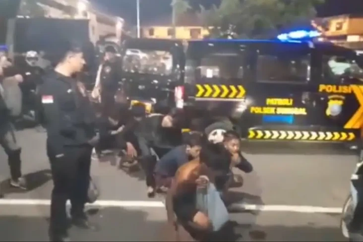 Geng Motor Sadis Beranggotakan...