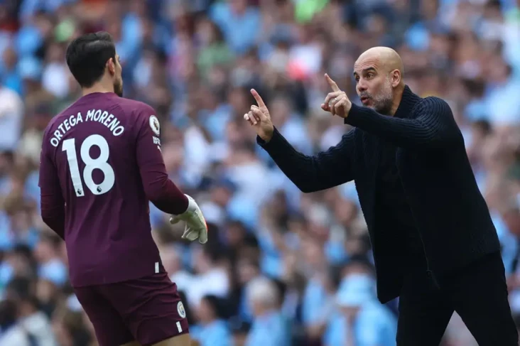 Manchester City Turunkan...