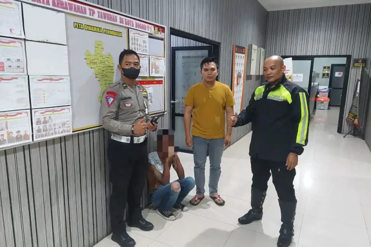 Mabuk, Pemalak Sopir...