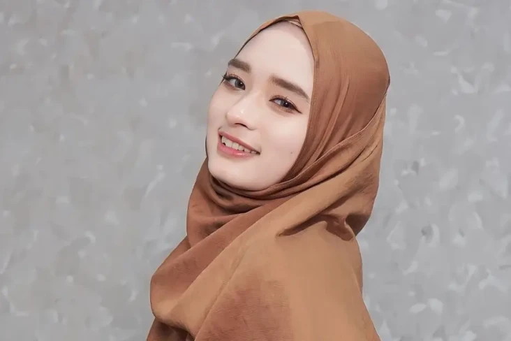 Inara Rusli Dihujat...