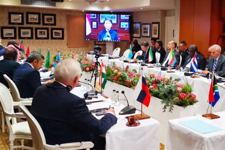 Menlu Ajak BRICS Perjuangkan...