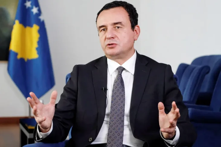 Presiden Serbia: Pemimpin...