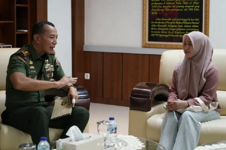 Momen Jenderal TNI Bintang...