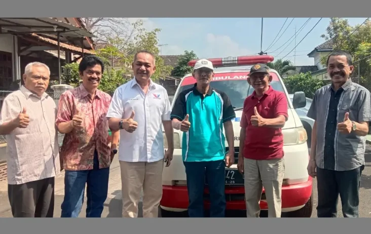 Dapat Bantuan Mobil...