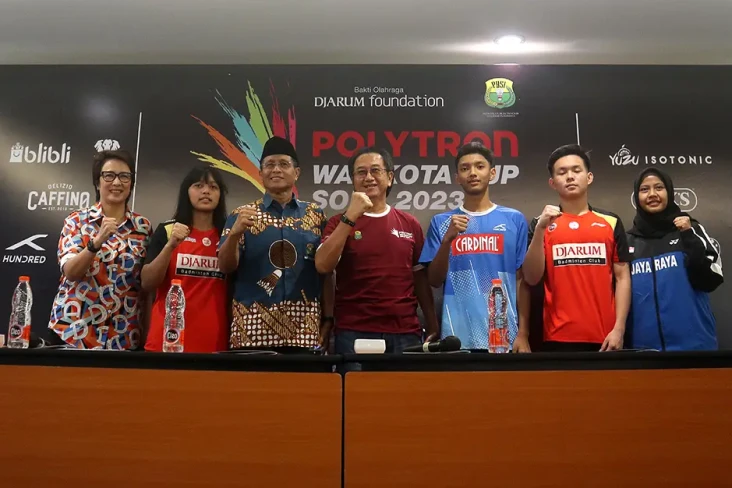 Turnamen Bulu Tangkis...