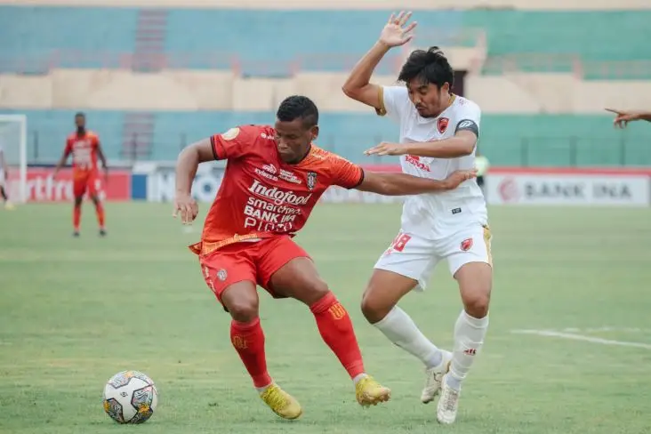 Bali United vs PSM Makassar,...