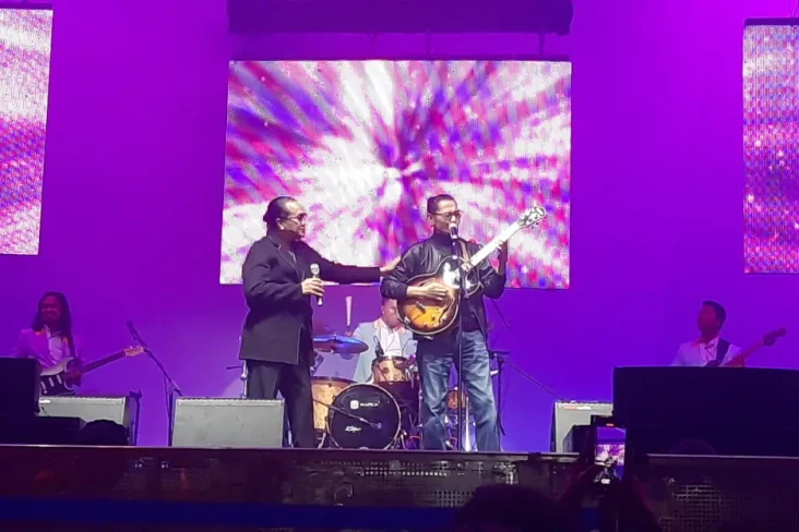 Kolaborasi Empat Musisi...