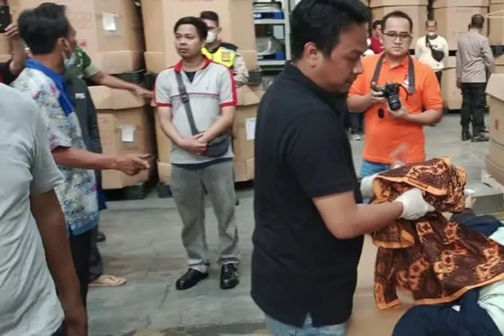 Heboh Buruh Pabrik Meninggal...