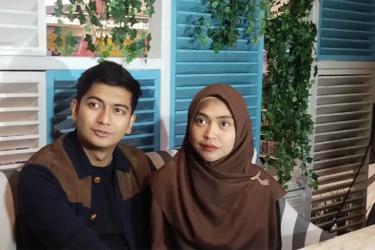 Sangat Suka Laut, Ria...