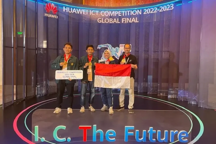 STEI ITB Borong 3 Juara...