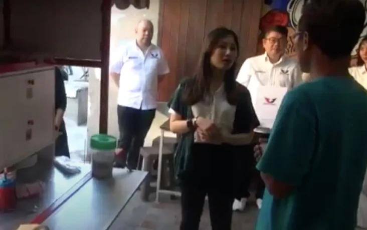 Angela Tanoesoedibjo...