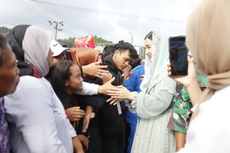 Hadiri Sedekah Laut,...