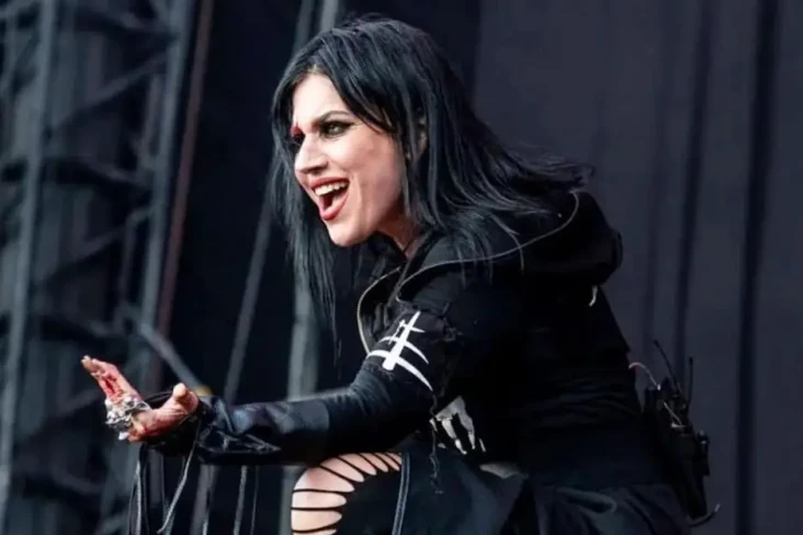 Vokalis Lacuna Coil...