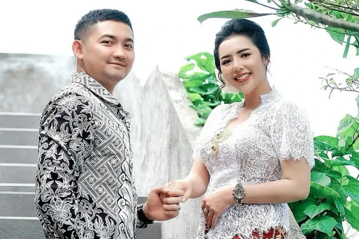 Mantan Suami Dewi Perssik...