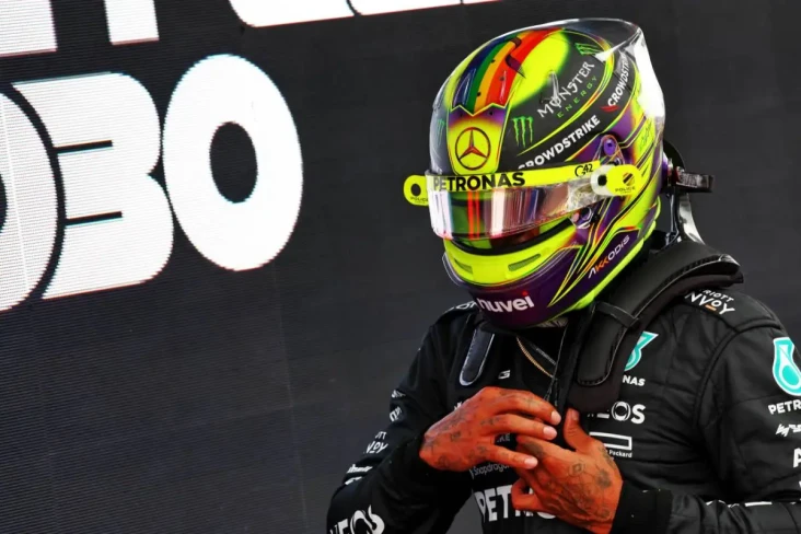 Lewis Hamilton Bahas...