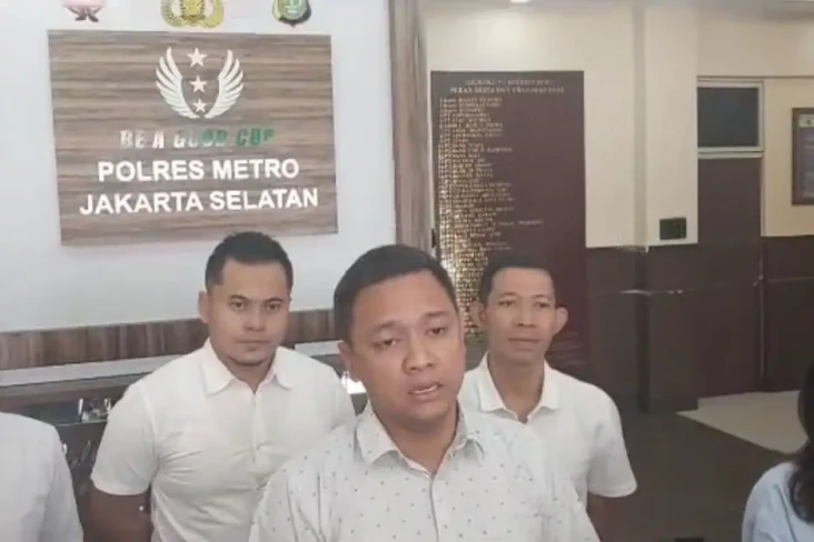 5 Korban Kasus Penipuan...
