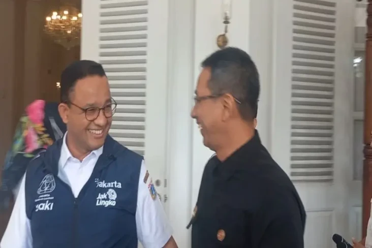 2 Kebijakan Heru yang...