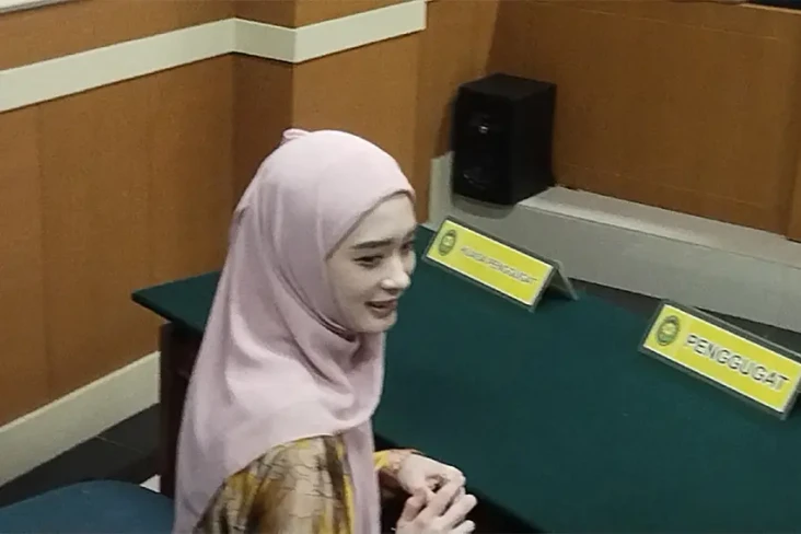 Virgoun dan Inara Rusli...