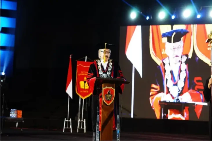 Hadapi Perkembangan...