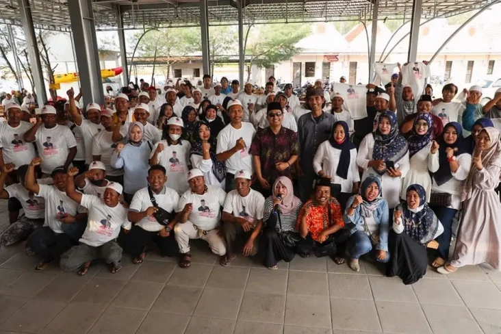 Hadir di Pesisir Lamongan,...